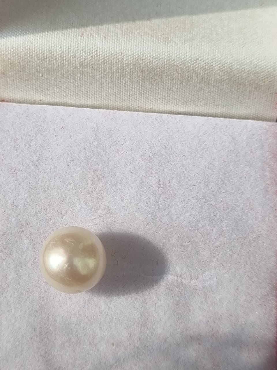 South Sea Pearl Stone - 4.25 Ratti