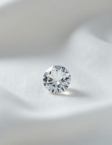 Sri Lankan 6.5 Carat White Sapphire | Ceylon