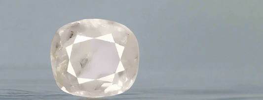 Sri Lankan 7 ratti White Sapphire | Ceylon