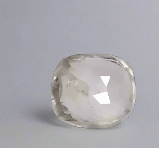 Sri Lankan 9 ratti White Sapphire | Ceylon