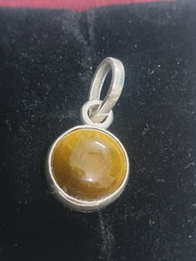 Tiger eye pendant