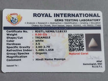 White coral certificate | Triangle | 8 carat