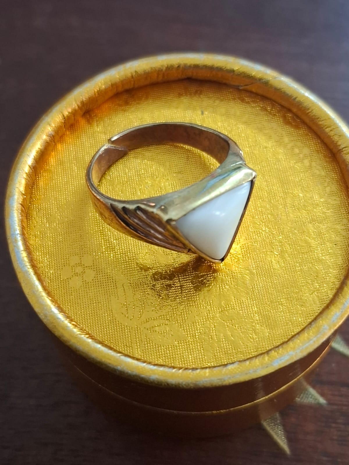 White Coral Ring | Triangle