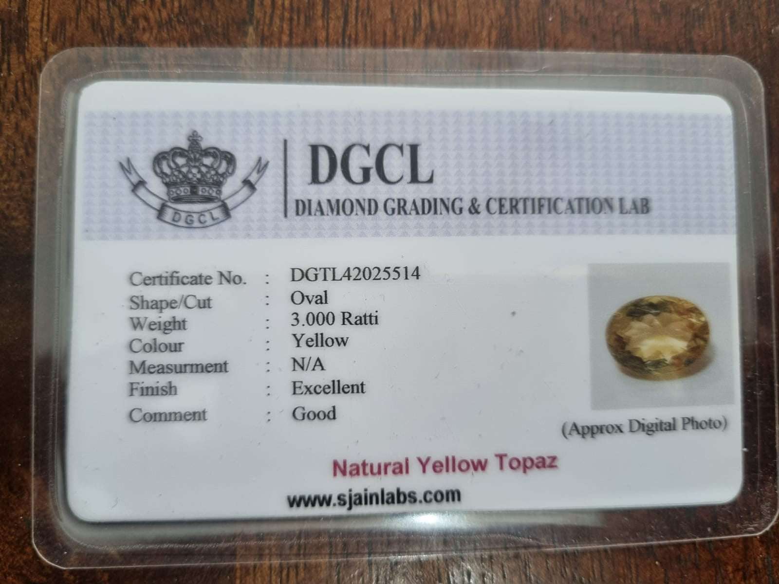 Yellow Topaz stone Certificate | 3 ratti 