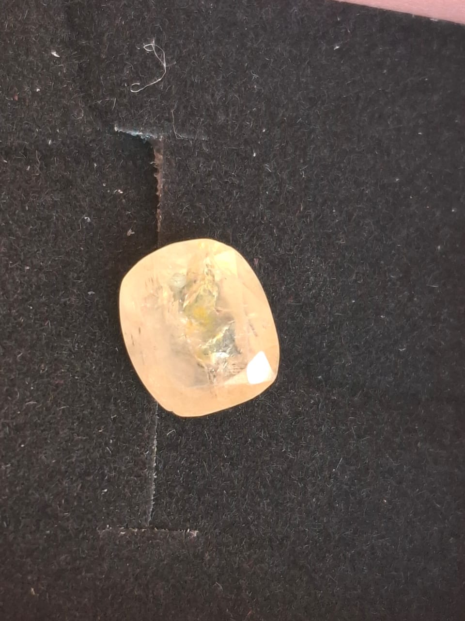Yellow Sapphire Stone | Pukhraj stone | 7 ratti 