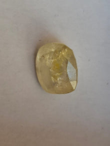 Yellow Sapphire stone | Pukhraj | 4.25 ratti 