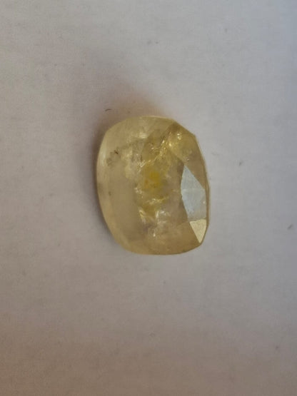 Yellow Sapphire stone | Pukhraj | 4.25 ratti 
