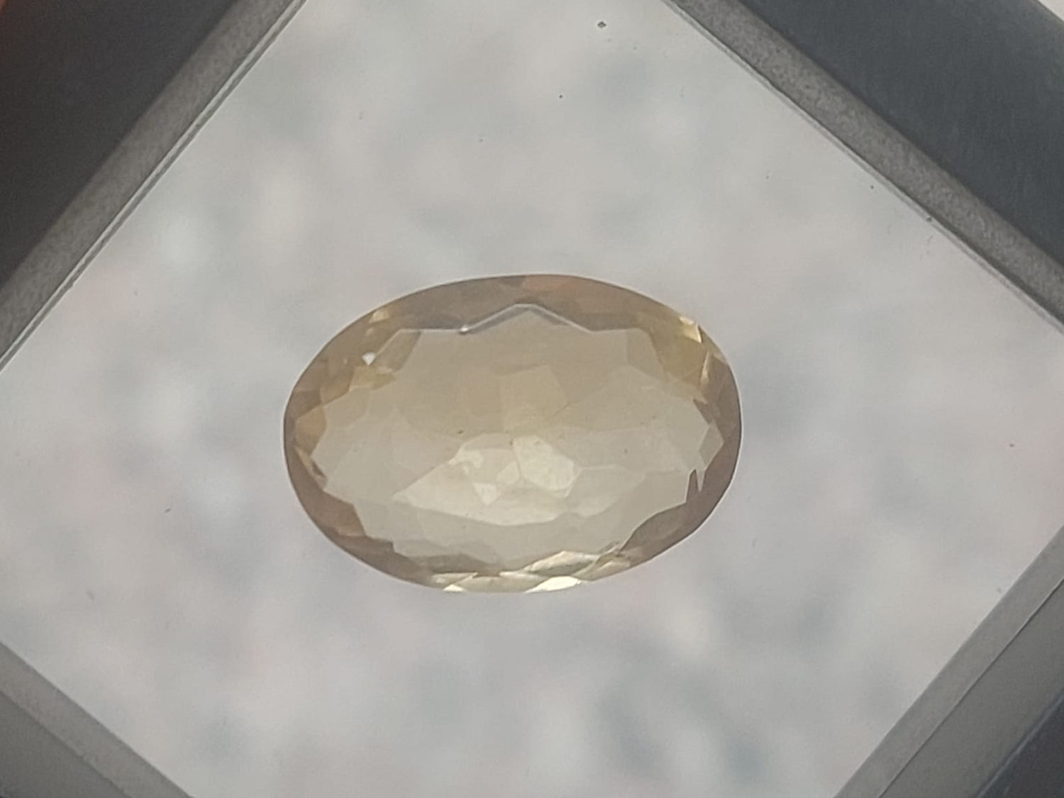 Yellow Topaz stone | Golden Topaz Stone | 10 Carat