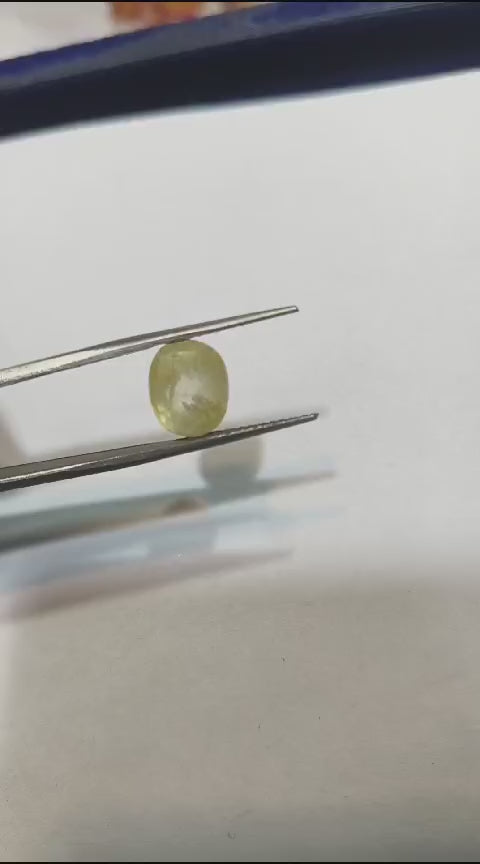 Yellow Sapphire Stone | Pukhraj stone | 9.15 ratti | Ceylon (Sri Lankan)