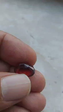 8 ratti - Hessonite (Gomed) gemstone for Rahu - Africa video