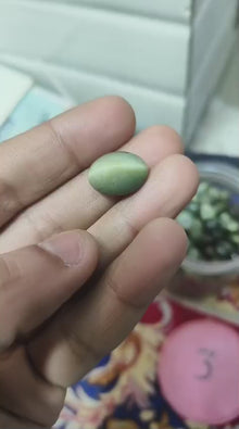 Cat's Eye Stone | Lehsunia stone | 14 Carat