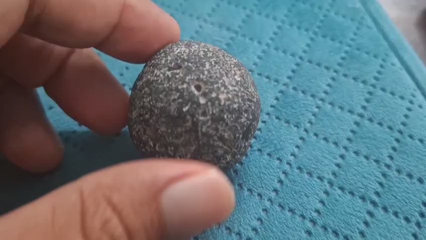 Chintamani Stone | 260 Carat