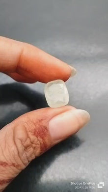 Sri Lankan 6.25 ratti White Sapphire | Safed Pukhraj | Ceylon