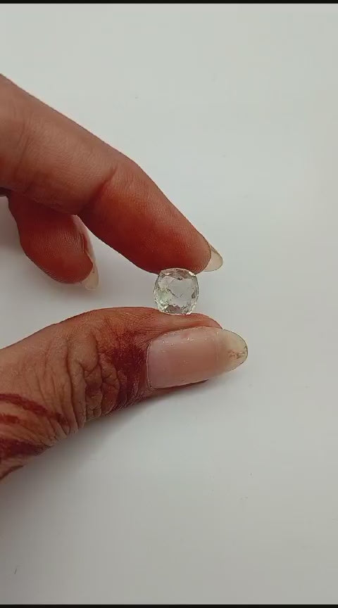 Sri Lankan 4 ratti White Sapphire | Safed Pukhraj | Ceylon