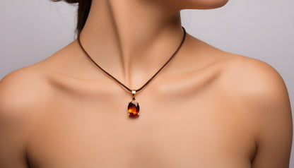 Hessonite pendant